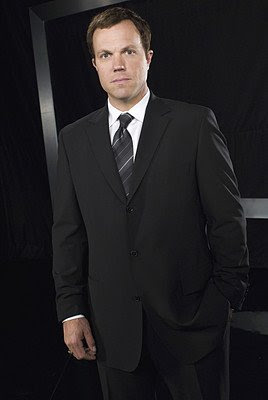 https://www.mugglarportalen.se/images/proxy.php?q=http%3A%2F%2F3.bp.blogspot.com%2F_Skoh-lE8sO0%2FSOB14JFk3OI%2FAAAAAAAAOe4%2FL_qXdbuPiZ0%2Fs400%2FS2%2BAdam%2BBaldwin%2Bas%2BMaj%2BJohn%2BCasey.jpg