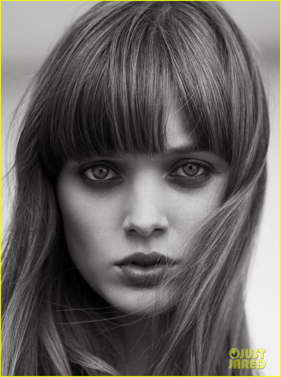 https://www.mugglarportalen.se/images/proxy.php?q=http%3A%2F%2Fcdn01.cdn.justjared.com%2Fwp-content%2Fuploads%2F2013%2F01%2Fheathcote-v%2Fbella-heathcote-v-magazine-photo-spread-exclusive-02.jpg