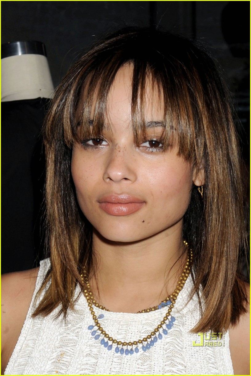 https://www.mugglarportalen.se/images/proxy.php?q=http%3A%2F%2Fcdn04.cdn.justjared.com%2Fwp-content%2Fuploads%2F2011%2F05%2Fbilson-kravitz%2Fzoe-kravitz-rachel-bilson-derek-lam-05.jpg