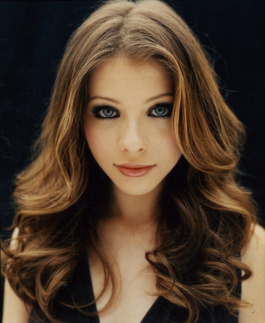 https://www.mugglarportalen.se/images/proxy.php?q=http%3A%2F%2Ffavim.com%2Forig%2F201105%2F30%2Fbeautiful-brown-hair-georgina-georgina-sparks-girl-gossip-girl-Favim.com-60496.jpg
