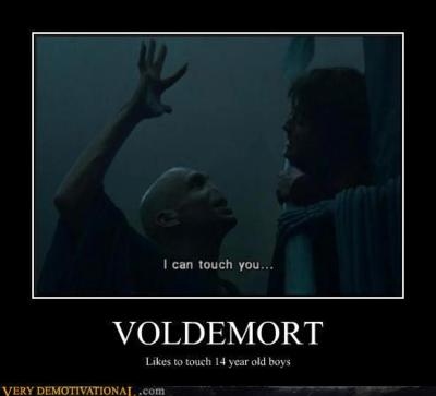 https://www.mugglarportalen.se/images/proxy.php?q=http%3A%2F%2Ffavim.com%2Forig%2F201107%2F22%2Fadarksoul-globet-of-fire-graveyard-harry-potter-jokes-Favim.com-112009.jpg