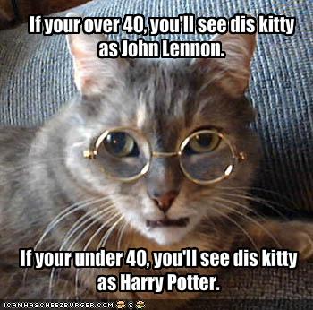 https://www.mugglarportalen.se/images/proxy.php?q=http%3A%2F%2Fgyrot.wibrand.se%2Fwp-content%2Fuploads%2Fbilder%2Ffunny-pictures-cat-is-john-lennon-or-harry-potter.jpg