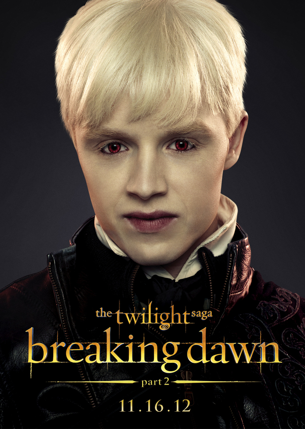 https://www.mugglarportalen.se/images/proxy.php?q=http%3A%2F%2Fi1.cdnds.net%2F12%2F28%2F618x868%2Fmovies_twilight_breaking_dawn_2_vladimir.jpg