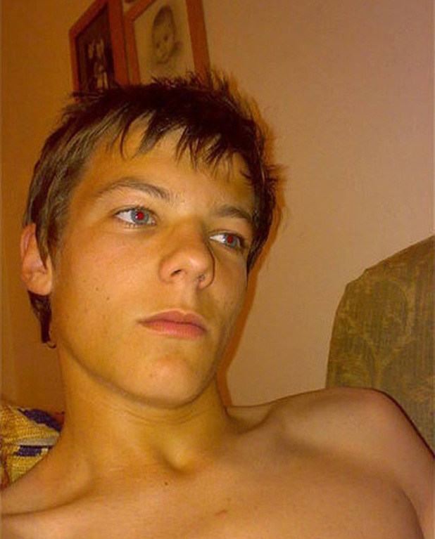https://www.mugglarportalen.se/images/proxy.php?q=http%3A%2F%2Fi2.cdnds.net%2F12%2F24%2F618x767%2Fshowbiz_one_direction_young_teens_8.jpg