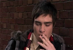 https://www.mugglarportalen.se/images/proxy.php?q=http%3A%2F%2Fimages1.fanpop.com%2Fimages%2Fphotos%2F1500000%2FEd-animations-ed-westwick-1555305-250-170.gif