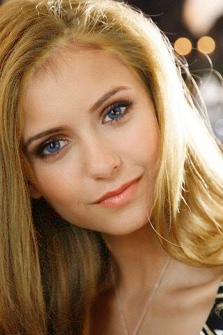 https://www.mugglarportalen.se/images/proxy.php?q=http%3A%2F%2Fimages4.fanpop.com%2Fimage%2Fphotos%2F17400000%2FThe-blonde-elena-gilbert-from-books-elena-gilbert-17498809-320-480.jpg
