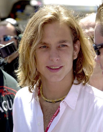 https://www.mugglarportalen.se/images/proxy.php?q=http%3A%2F%2Fimages4.fanpop.com%2Fimage%2Fphotos%2F18700000%2Fcharlotte-s-brother-andrea-casiraghi-princess-charlotte-casiraghi-18711886-432-550.jpg