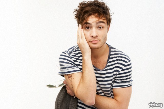 https://www.mugglarportalen.se/images/proxy.php?q=http%3A%2F%2Fimages4.fanpop.com%2Fimage%2Fphotos%2F19200000%2FChuck-Bass-chuck-bass-19286202-640-426.jpg