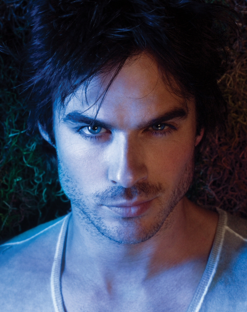 https://www.mugglarportalen.se/images/proxy.php?q=http%3A%2F%2Fimages5.fanpop.com%2Fimage%2Fphotos%2F25300000%2FDamon-Salvatore-damon-salvatore-25313062-792-1000.jpg