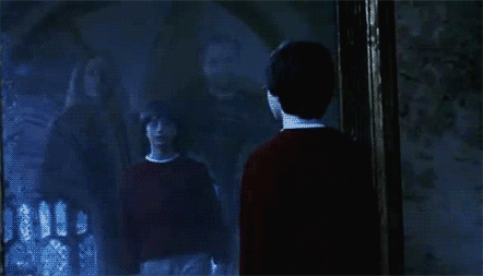 https://www.mugglarportalen.se/images/proxy.php?q=http%3A%2F%2Fimages5.fanpop.com%2Fimage%2Fphotos%2F27800000%2FThe-Mirror-Of-Erised-harry-potter-27830531-442-253.gif