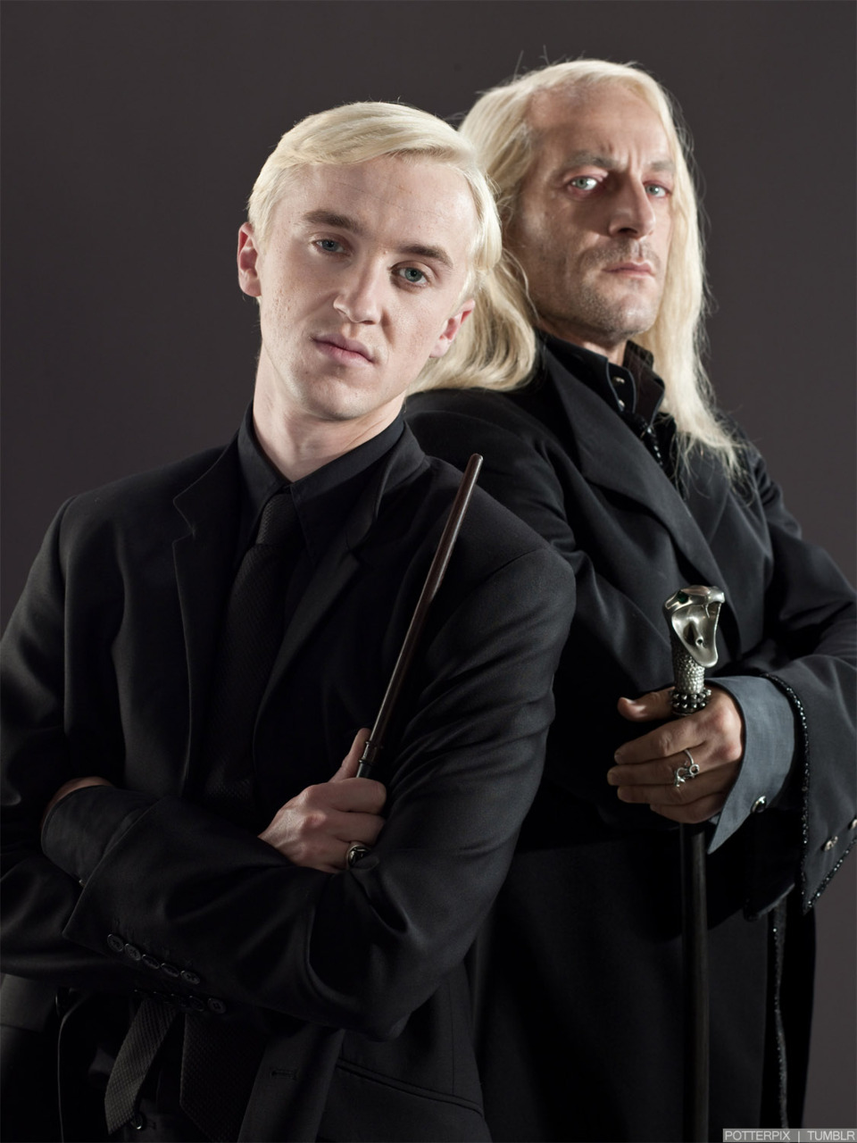 https://www.mugglarportalen.se/images/proxy.php?q=http%3A%2F%2Fimages5.fanpop.com%2Fimage%2Fphotos%2F28100000%2FLucius-and-Draco-promo-pics-lucius-and-narcissa-malfoy-28195625-960-1280.jpg