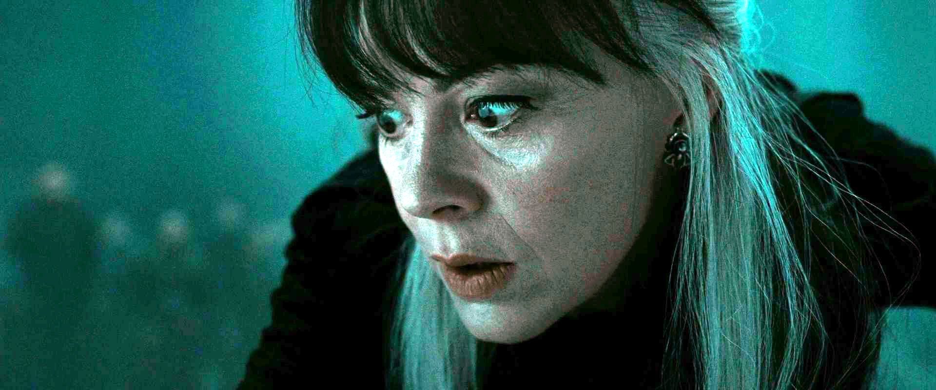 https://www.mugglarportalen.se/images/proxy.php?q=http%3A%2F%2Fimages5.fanpop.com%2Fimage%2Fphotos%2F28100000%2FNarcissa-Malfoy-lucius-and-narcissa-malfoy-28195314-1920-800.jpg