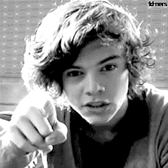 https://www.mugglarportalen.se/images/proxy.php?q=http%3A%2F%2Fimages5.fanpop.com%2Fimage%2Fphotos%2F30300000%2FHarry-Styles-gif-3-harry-styles-30372584-245-245.gif