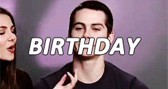 https://www.mugglarportalen.se/images/proxy.php?q=http%3A%2F%2Fimages6.fanpop.com%2Fimage%2Fphotos%2F35300000%2Fhappy-birthday-dylan-teen-wolf-35398281-245-130.gif