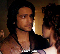 https://www.mugglarportalen.se/images/proxy.php?q=http%3A%2F%2Fimages6.fanpop.com%2Fimage%2Fphotos%2F37400000%2FConstance-and-D-Artagnan-the-musketeers-bbc-37494646-245-220.gif
