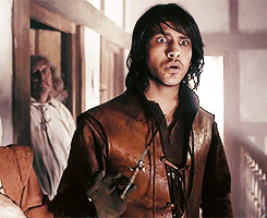 https://www.mugglarportalen.se/images/proxy.php?q=http%3A%2F%2Fimages6.fanpop.com%2Fimage%2Fphotos%2F37500000%2FD-Artagnan-Fan-Art-the-musketeers-bbc-37533464-245-200.gif