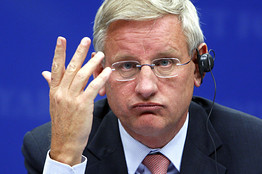https://www.mugglarportalen.se/images/proxy.php?q=http%3A%2F%2Fs.wsj.net%2Fpublic%2Fresources%2Fimages%2FOB-DX446_bildt0_D_20090622115300.jpg