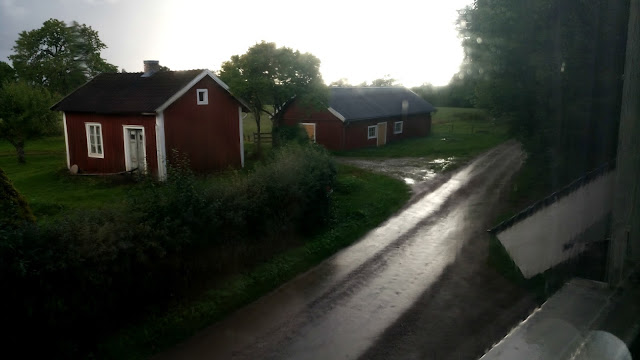https://www.mugglarportalen.se/images/proxy.php?q=https%3A%2F%2F1.bp.blogspot.com%2F-sVU0xEia6OM%2FWbViTjShFYI%2FAAAAAAAAExw%2FRnwtiu4aV-wbZgBS4FE7Tmxzu4uzs2yvACLcBGAs%2Fs640%2Fgreensolregn.jpg