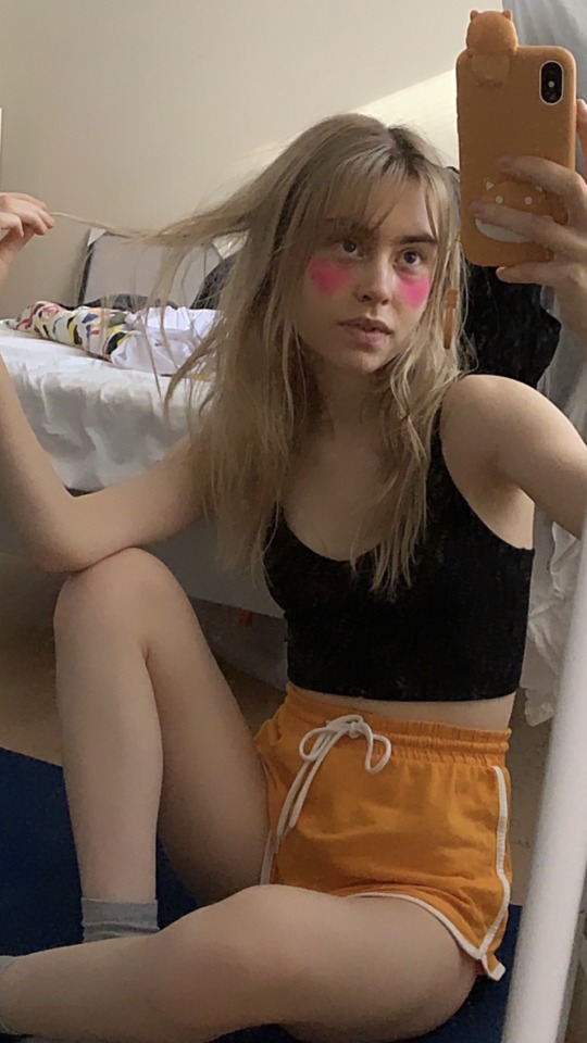 https://www.mugglarportalen.se/images/proxy.php?q=https%3A%2F%2F64.media.tumblr.com%2F0ed37054862213126e281ee0ad2efeb4%2Fcfdcd823b5b7d027-73%2Fs640x960%2F5692b3915cc14a3a59668dbc03518352fee87a13.jpg